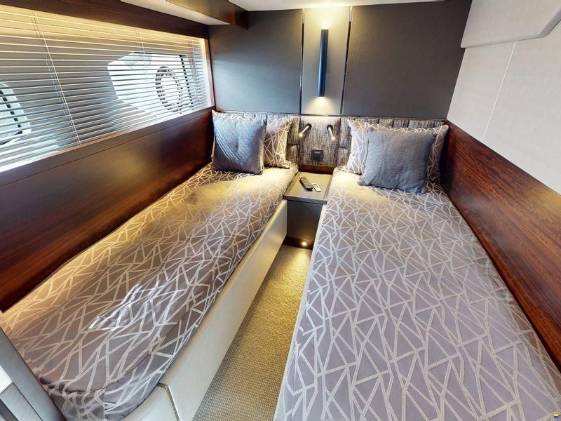 Sunseeker Manhattan 55