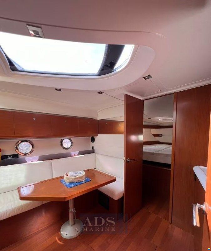 Beneteau Gran Turismo 38 Flyer