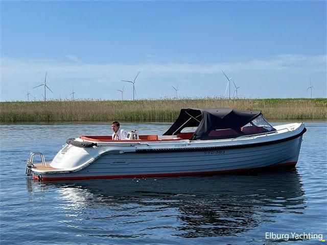 Interboat Intender 780
