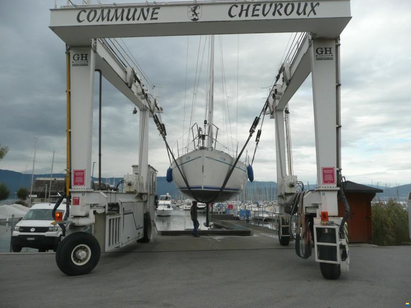 Beneteau Oceanis 300