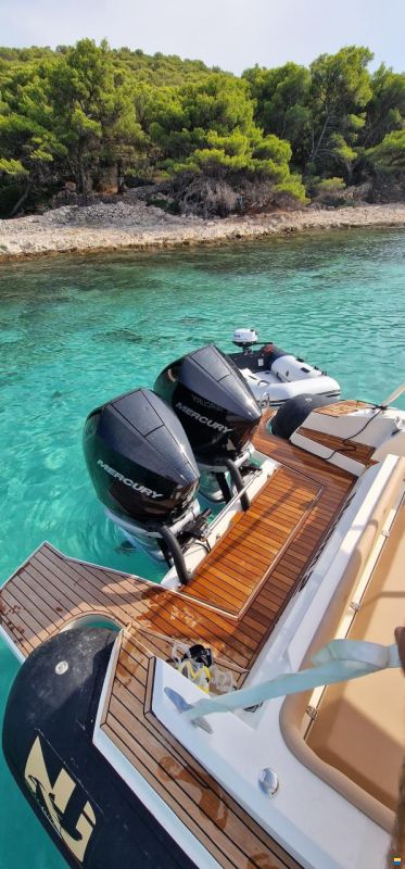 Nuova Jolly Prince 33 Sport Cabin