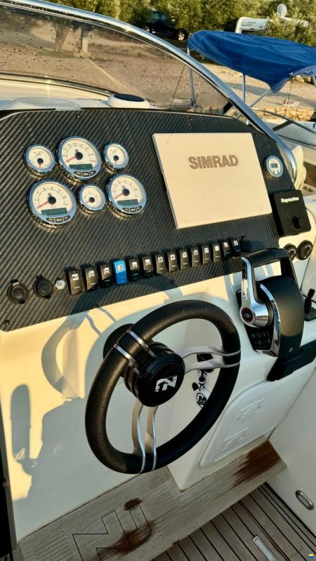 Nuova Jolly Prince 33 Sport Cabin