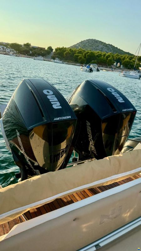 Nuova Jolly Prince 33 Sport Cabin