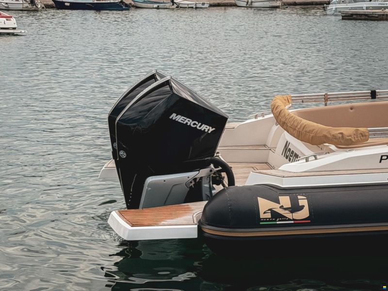Nuova Jolly Prince 33 Sport Cabin