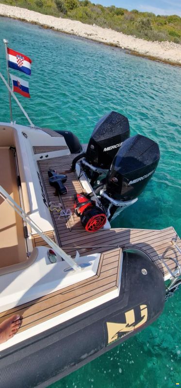 Nuova Jolly Prince 33 Sport Cabin