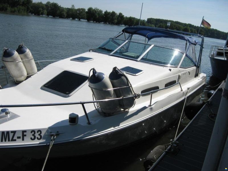 Sea Ray 250 EXPRESS CRUISER