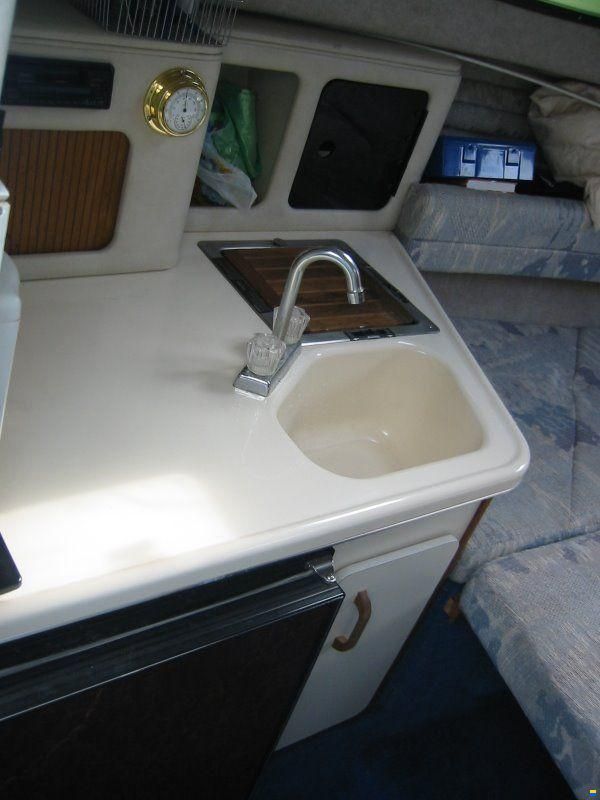 Sea Ray 250 EXPRESS CRUISER