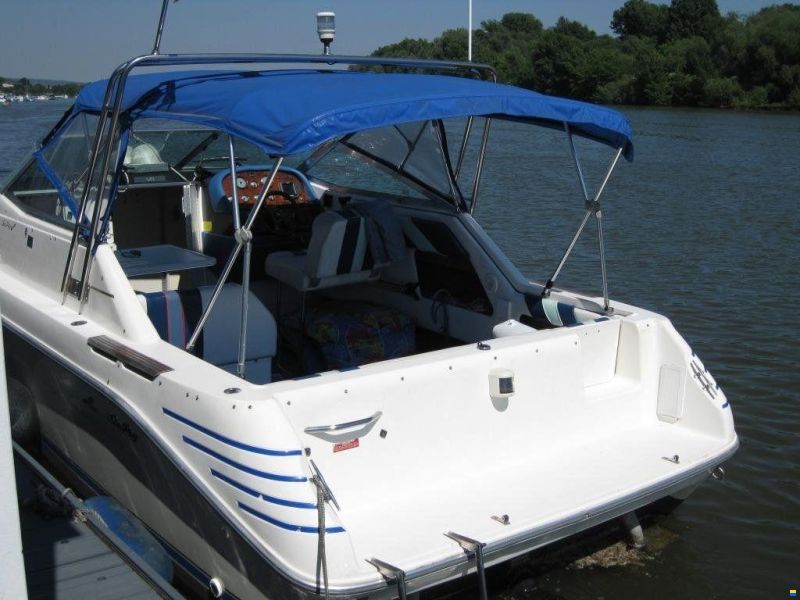 Sea Ray 250 EXPRESS CRUISER