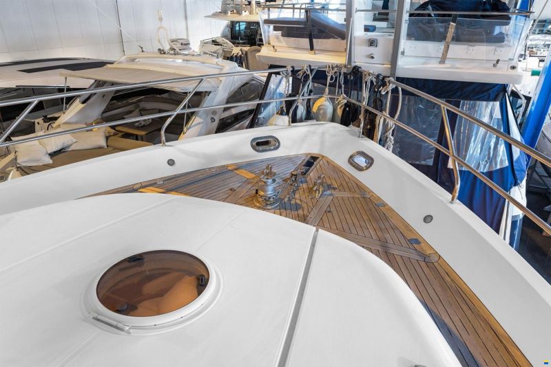 Princess 23M