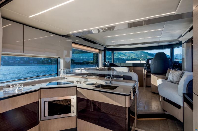 Absolute Navetta 48