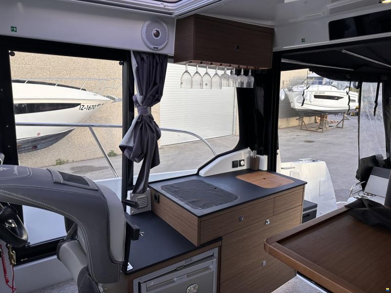 Jeanneau Merry Fisher 895 Offshore
