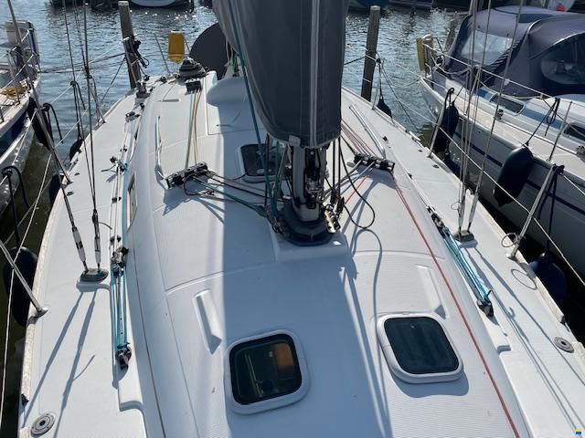 Beneteau first 36.7