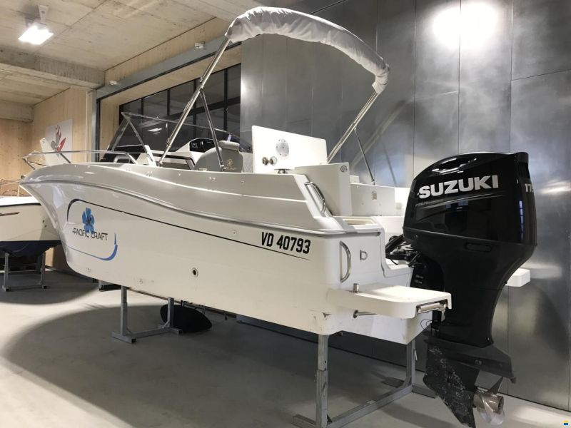 Pacific Craft 650 Sun Cruiser