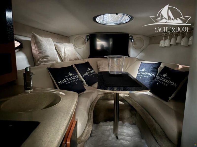 Crownline Boats CR 250