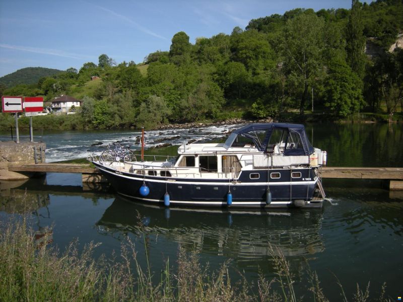 Motoryacht