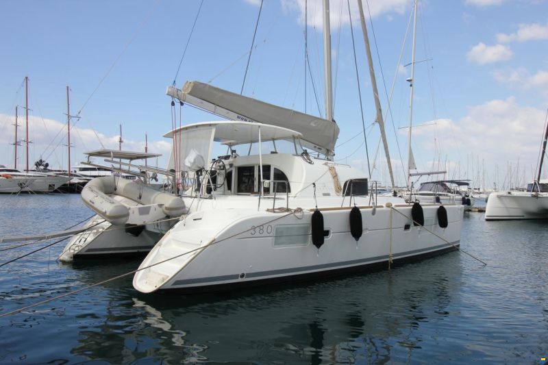 Lagoon 380 S2