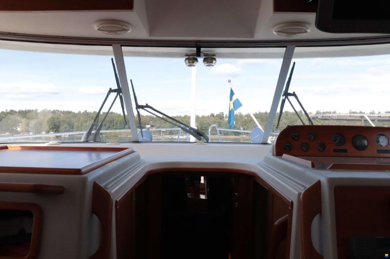 Nimbus Trawler 37