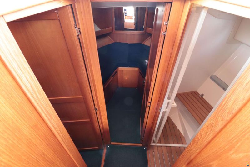 Nimbus Trawler 37