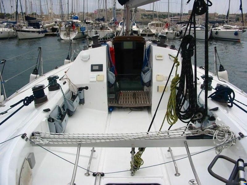 Helmsman 42 - RAINBOW