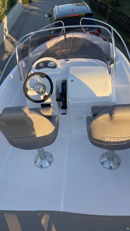 B2 Marine Cap Ferret 522 Open (2020)