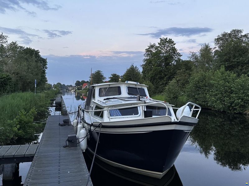 Curtevenne 900 OK/AK