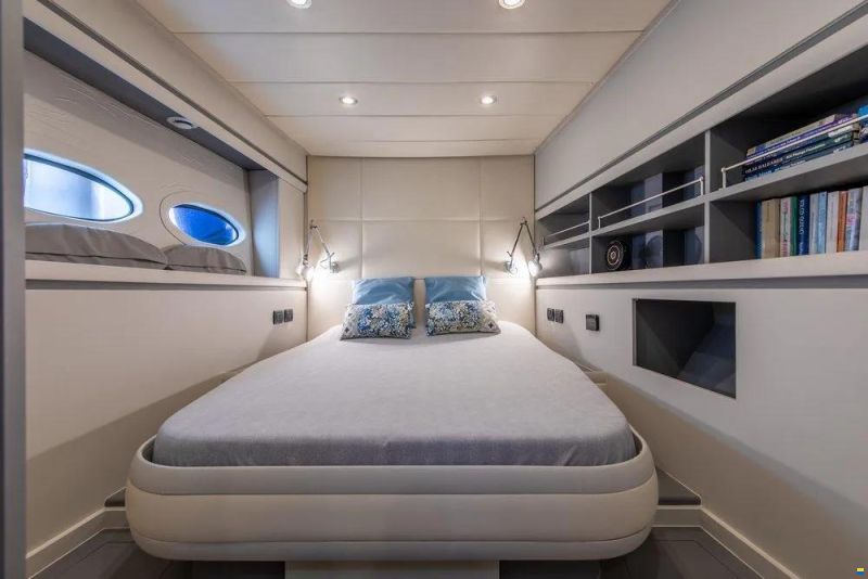 Aquamarine Albadra 600