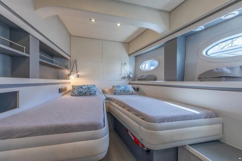 Aquamarine Albadra 600