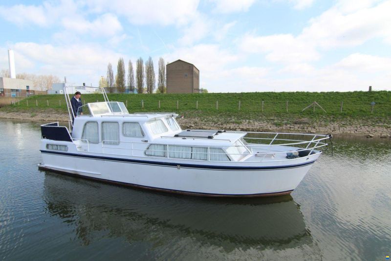 Arthur Nova 1050AK