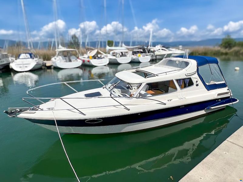 Bella 26 Falcon