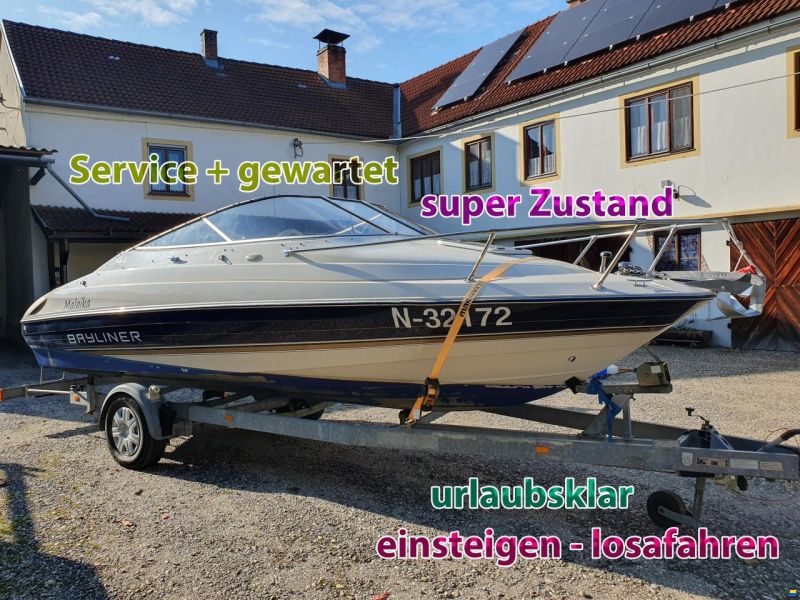 Bayliner Capri 2052