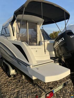 Beneteau Antares 7 OB
