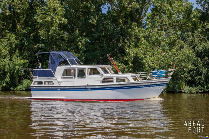 Aquanaut Beauty 1000 AK