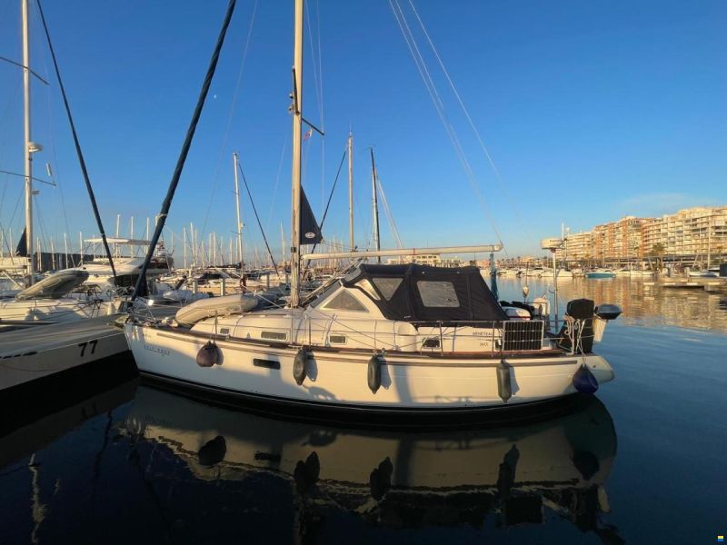 Beneteau Oceanis 36 CC