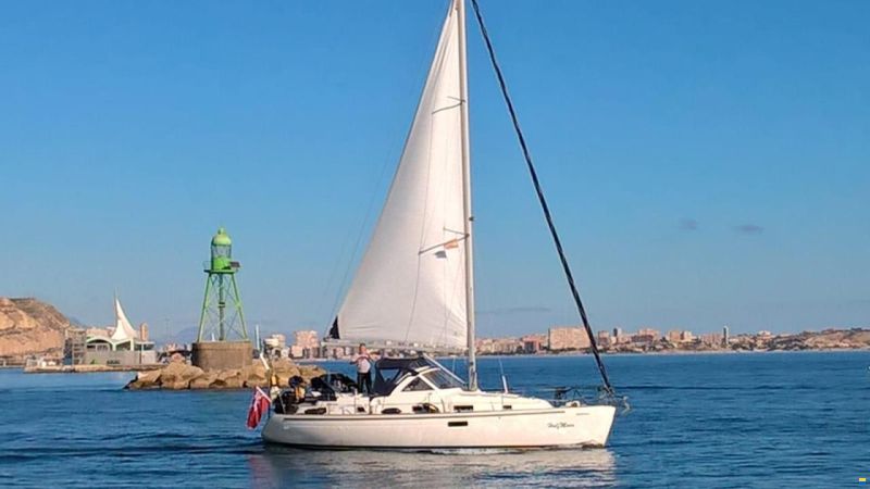Beneteau Oceanis 36 CC