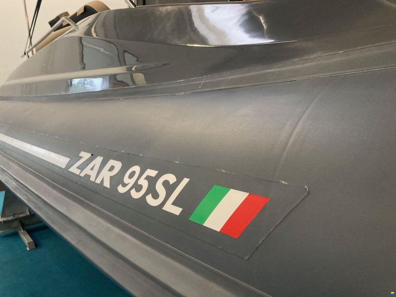 ZAR Formenti ZAR 95SL mit 2x300 Evinrude