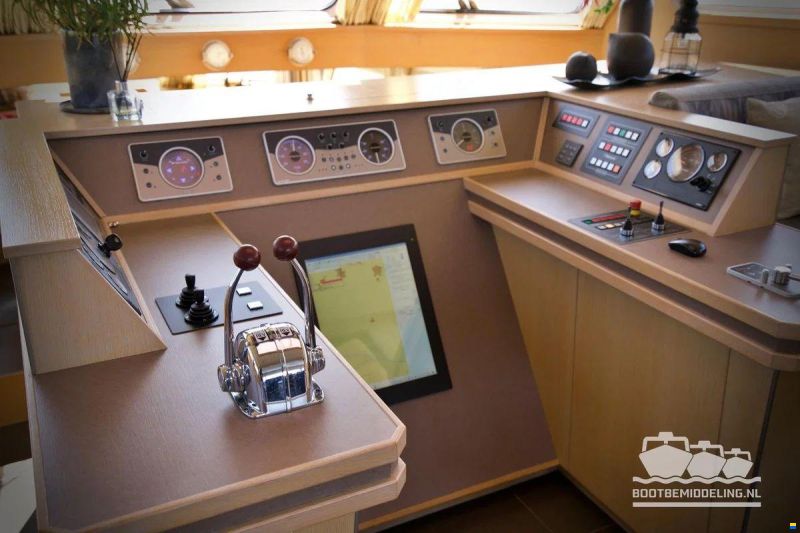 Euroship 1900 Pilothouse