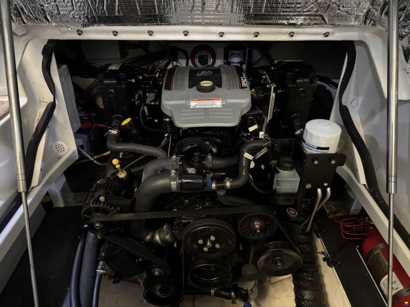 Crownline 236 SC