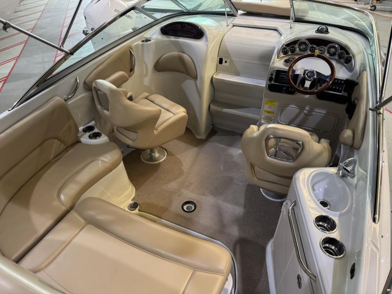 Crownline 236 SC
