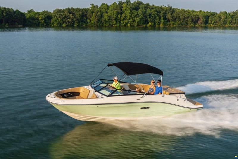 Sea Ray 230 SPX
