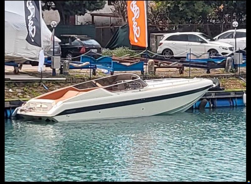 Tony Giugliano Amalfi 27