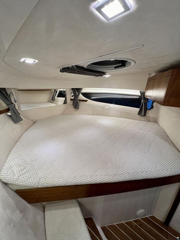 Marex 310 Sun Cruiser