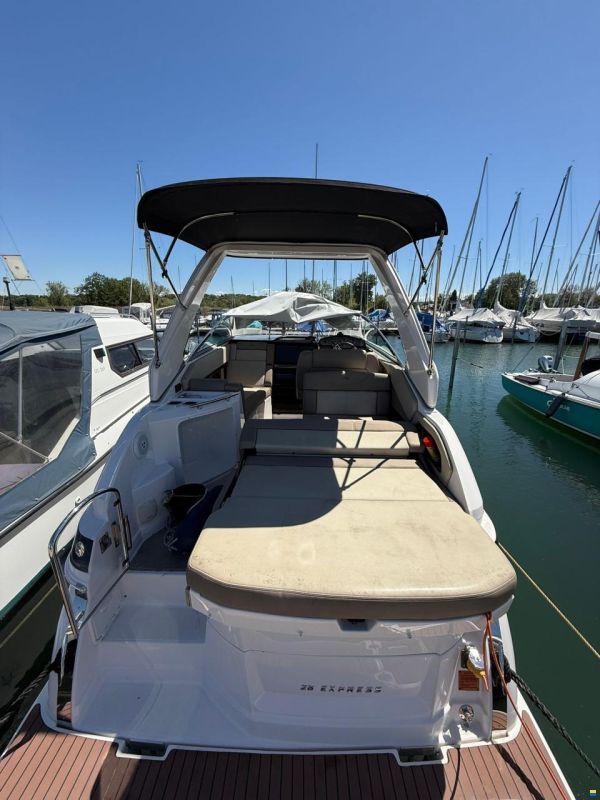 Regal 28 Express
