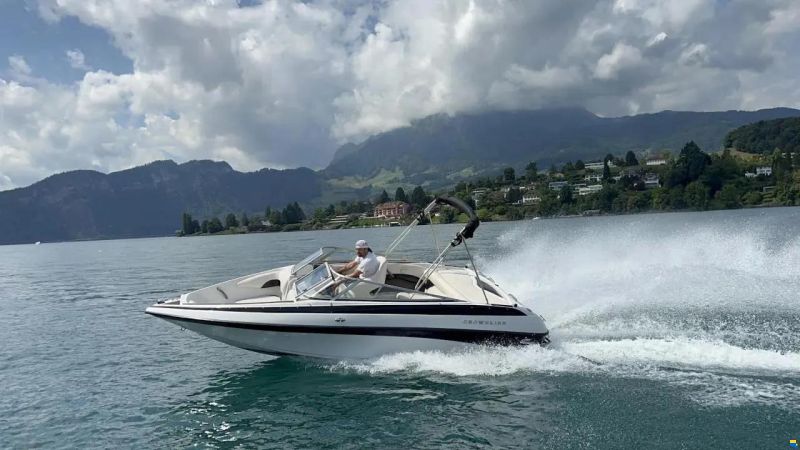 Crownline 180 Bowrider