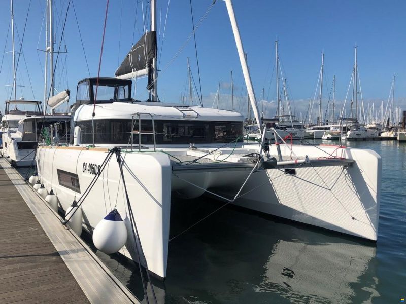 Lagoon 40