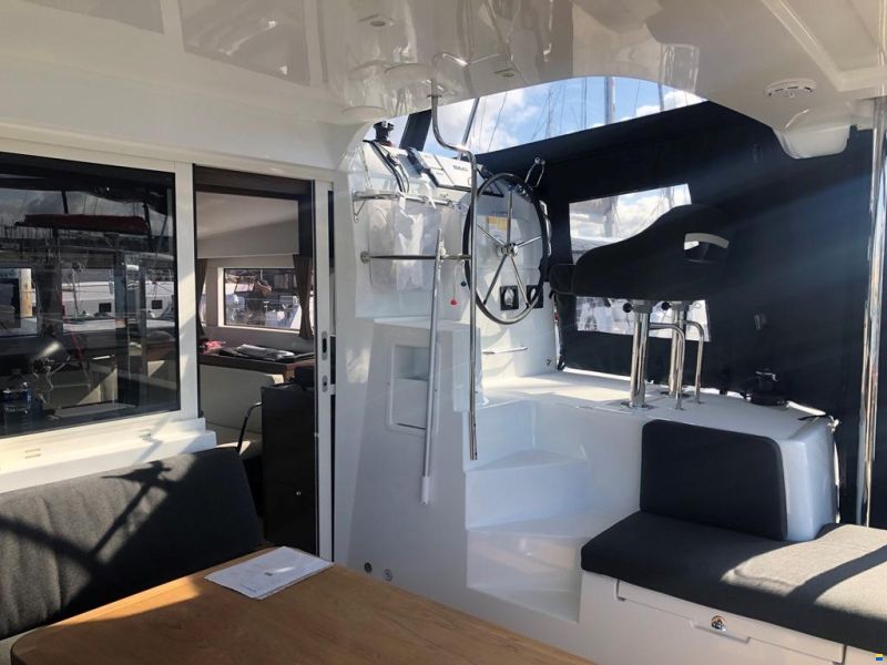 Lagoon 40