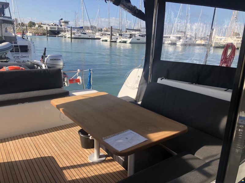Lagoon 40