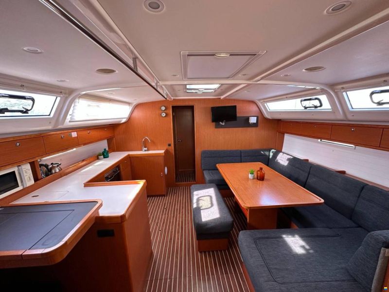 Bavaria Cruiser 51