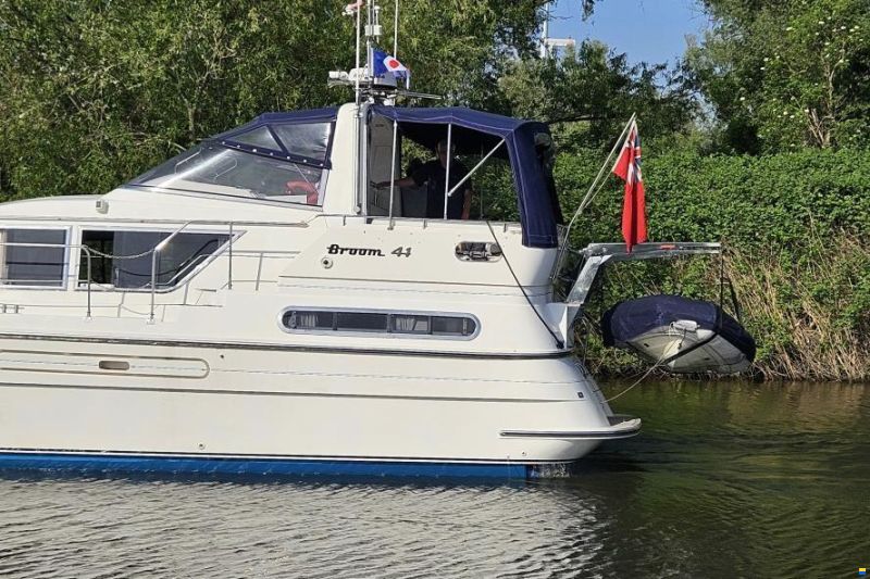 Broom 41