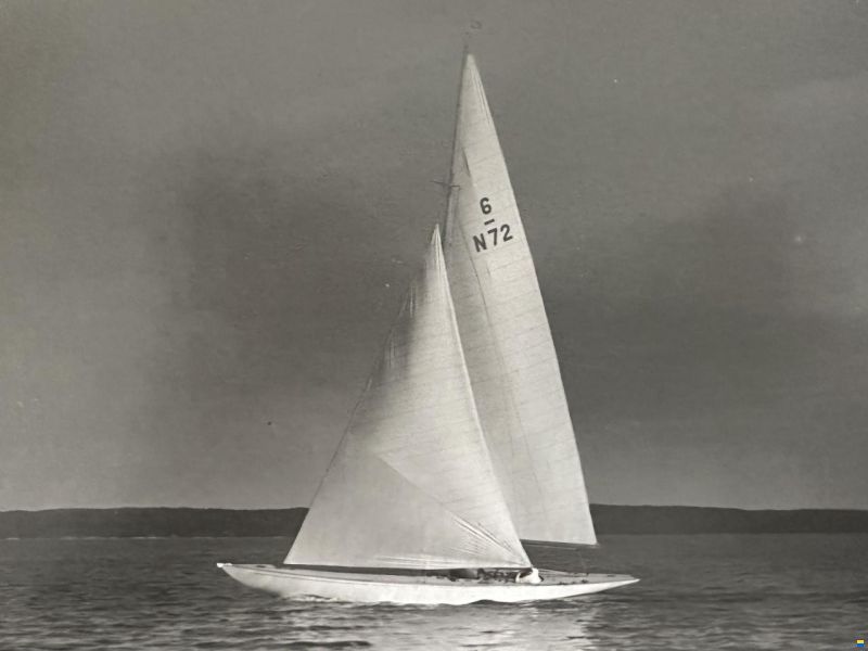 Anker & Jensen 6mR yacht Noreg IV