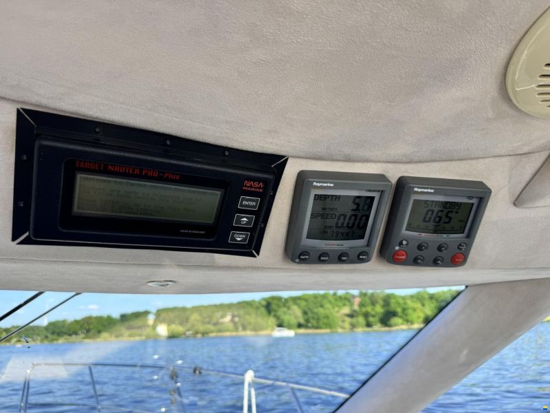 Galeon 330 HT